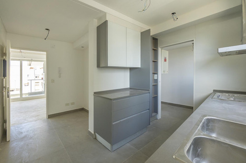 Style Point - 3 Ambientes Con Cochera - Flores - Full Amenities - Entrega Inmediata