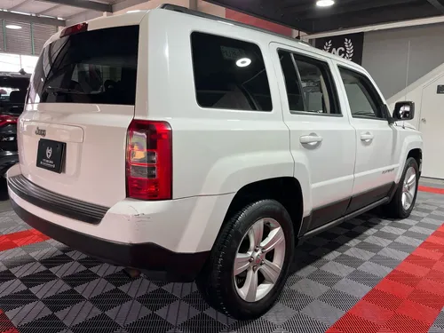 Jeep Patriot Sport 4x2 Cvt