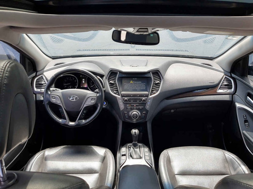 Imagen 11 de 15 de Hyundai Santa Fe 2018 5p Limited L4/2.0 Aut