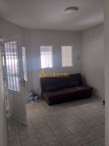 Imagem 2 de 9 de Casa Térrea Com 3 Quartos - 29849-v