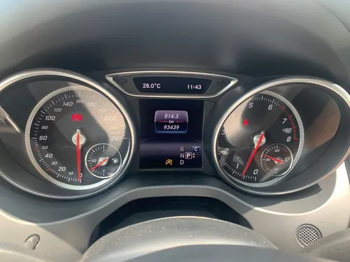 Mercedes-Benz Clase CLA 1.6 200 Cgi Sport At
