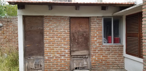 Datri Vende Casa - 3 Dorm 59 E 10 Y 11