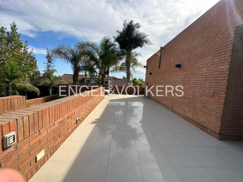 Casa Club De Golf Los Lirios