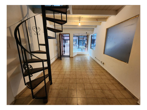 Imagen 13 de 22 de Local Comercial A Metros De Av. Maipu - Olivos