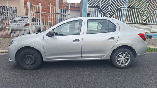 Renault Logan 1.0 12v Authentique Sce 4p