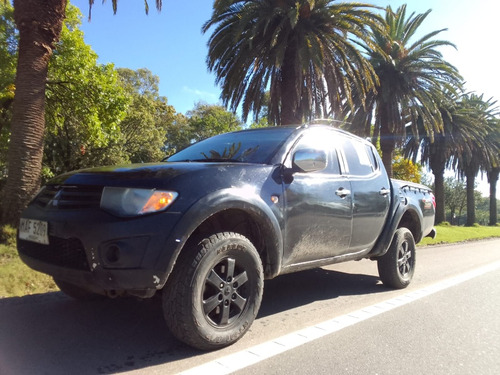 Mitsubishi L200 2.4 Nafta 4x4 Full 