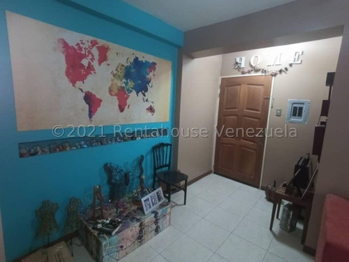 Imagen 1 de 30 de Cómodo Apartamento Amoblado En Planta Baja En Venta En Cabudare, Resd. San Antonio, Cod. 22-21480. José López Tlf. 04145533925, Lara, Venezuela