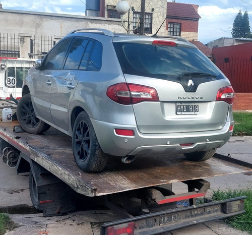 Renault Koleos 2.5 Dynamique 4x4 Mt