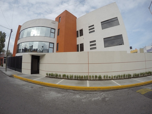 Imagen 1 de 12 de Amplio Departamento - Excelentes Condiciones