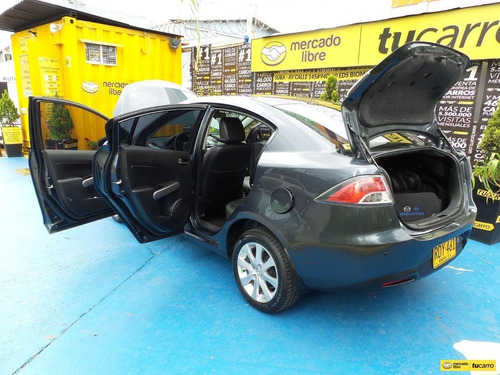 Imagen 13 de 25 de Mazda 2