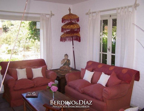 Hermosa Casa Muy Cerca De La Ruta En El Corazón De La Barra- Ref: 282