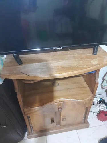 Mesa Para Tv De Madera (Usado)