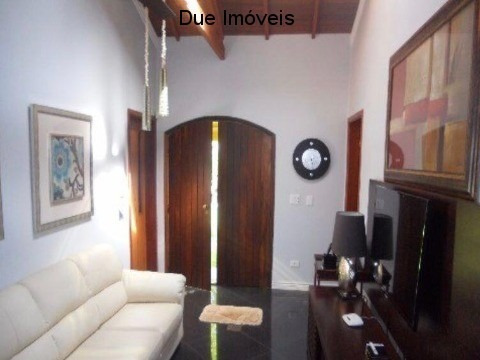 Excelente Chácara No Mosteiro De Itaici: 2.500m² De Terreno, Com Casa Principal, De Hóspede E De Caseiro. - Ch00112 - 33693602