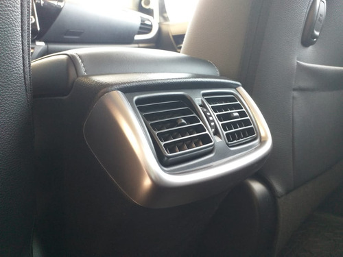 Imagen 8 de 15 de Toyota Hilux 2.8 Cd Srx 177cv 4x4 A/t Enero 2023