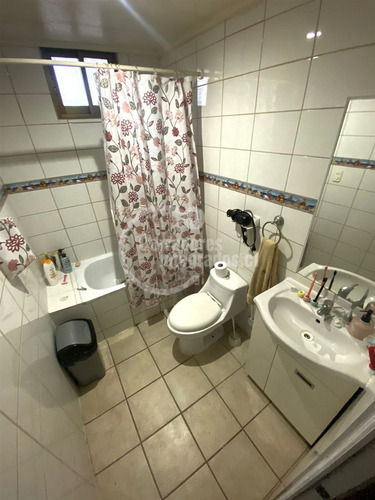Casa 5 Dorm. 3 Baños Espacioso Estacioamiento Est. Central