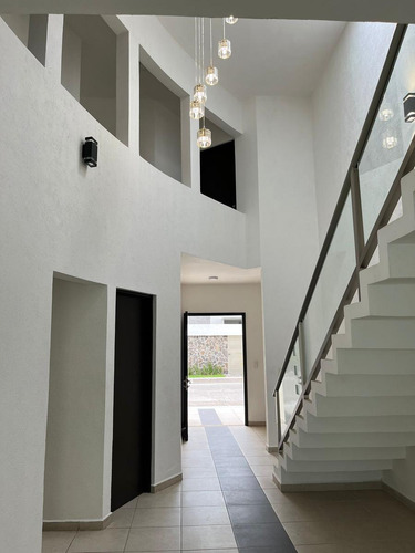 Fracc Las Palmas Casa En Venta Excelente Estado , 3 Recámaras Con A/c Y Persianas