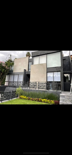 Casa En Venta En Lomas De Tecamachalco