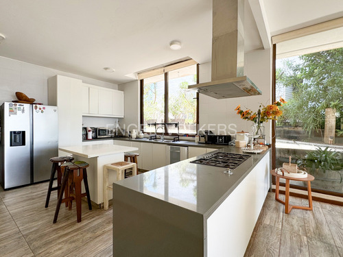 Gran Casa De 5 Dormitorios En Marbella