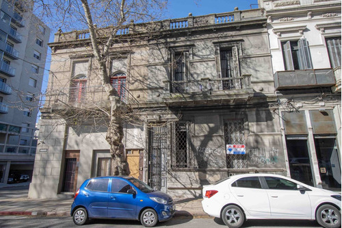 Imagen 1 de 10 de Venta, Casa, 9 Habitaciones, Palermo.