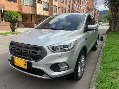 Ford Escape 2.0 Titanium