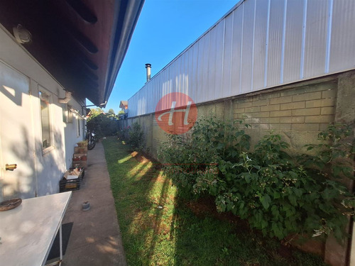 Casa En Arriendo De 2 Dorm. En Temuco