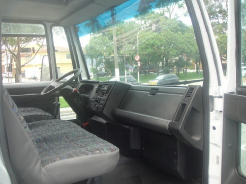 Ford Cargo 816 Ano 2013 Carroceria 4.40 M Comprimento