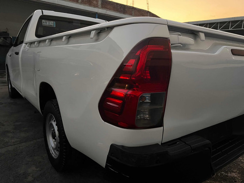 Imagen 9 de 15 de Toyota Hilux 2016 2.7 Cabina Sencilla Mt