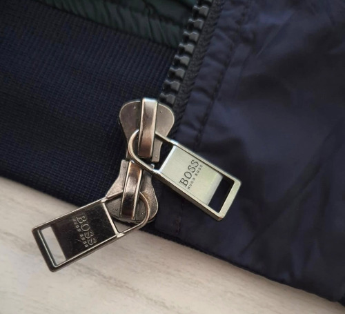 Chamarra Bomber Hugo Boss Talla G Slim Fit De Hombre (Usado)