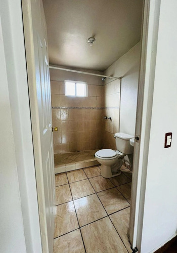 Casa Residencial Ubicada En El Fraccionaiento Los Arroyos, Chihuahua Yqh