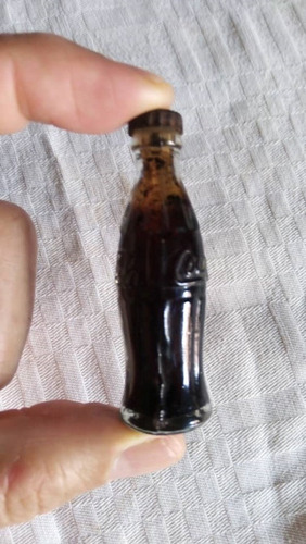 Imagen 3 de 4 de Botella Miniatura De Coca Cola Años 70s, Para Coleccionista