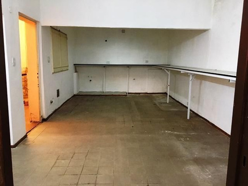 Local | Sanabria Al 2400