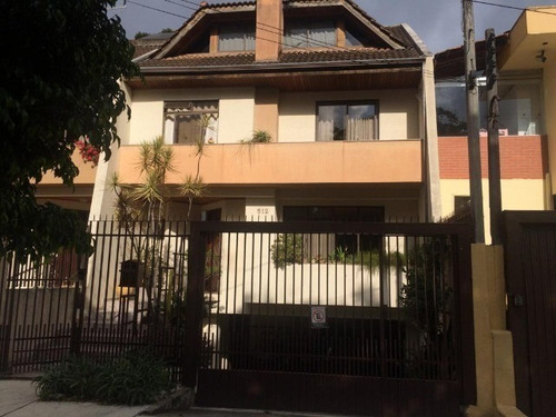 Imagem 1 de 15 de Sobrado - Vila Izabel - Ref: 69200102 - V-vit3461