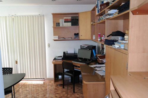 Apartamento En Venta En Los Caobos #23-6985 Josmary Sanjuan