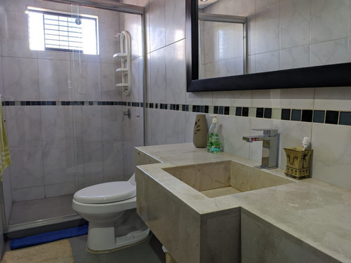 Imagen 20 de 25 de Negociable! Exclusivo Townhouse En Las Chimeneas, Residencias Aragón. 04125038440