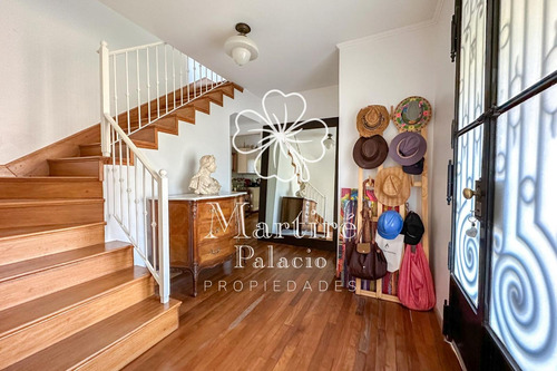 Casa En Venta, 5 Habitaciones, Punta Chica Dentro De Barrio Cerrado