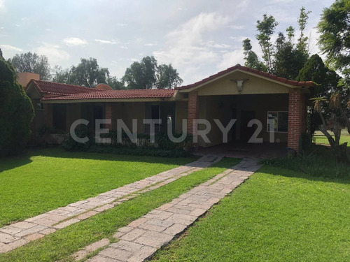 Casa En Venta En Campestre San Carlos, Pabellón De Arteaga, Aguascalientes