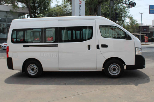 Imagen 4 de 15 de Nissan Urvan 2021 4 Cilindros