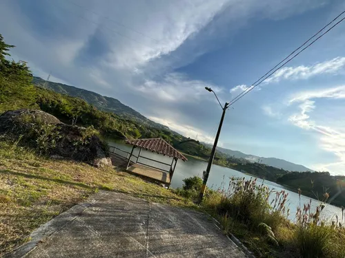 Lote En Venta En Peñol. Cod V12678