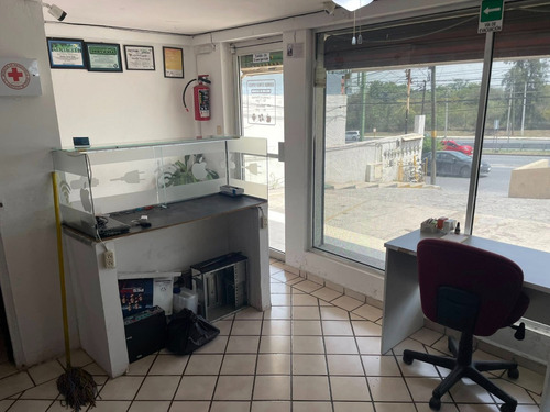 Traspaso Negocio De Reparación De Celulares En Guadalupe