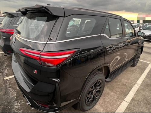 Toyota SW4 2.8 Tdi Gr-s 4x4 7as 6at