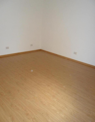 Imagen 11 de 14 de Ph 2 Ambientes, Con Patio Reciclado A Nuevo. Sin Expensas -