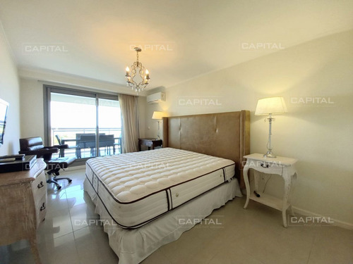 Imagen 10 de 19 de Venta Apartamento Primera Linea Brava - Punta Del Este Brava