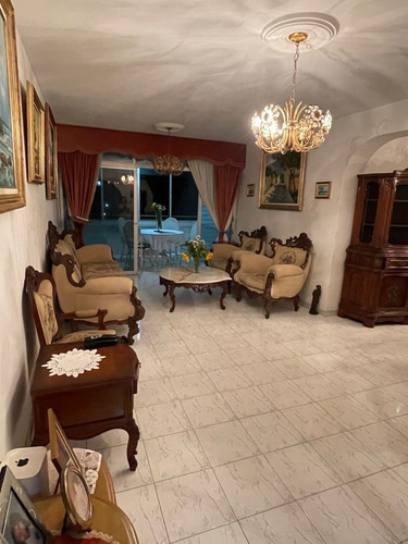 Imagen 3 de 13 de Venta De Apartamento En Residencias Avenida Perimetral