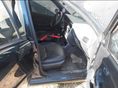 Fiat Palio 2001 1.0 16v Elx 5p