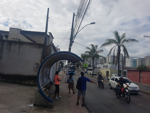 Imagem 4 de 8 de Alugo Loja Com Mezzanino E Garagem Na Av. Norte Sul!!!! - 2000699