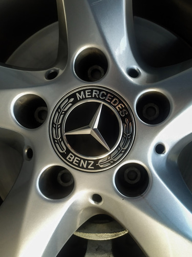 Imagen 18 de 23 de Mercedes Benz Vito Plus 111cdi Vidriado
