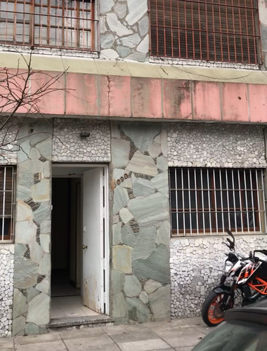 Casa Chalet En Venta En Villa Santa Rita, Capital Federal, Buenos Aires