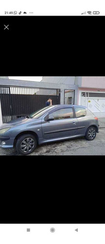 Imagem 1 de 12 de Peugeot 206 2007 1.4 Presence Flex 5p