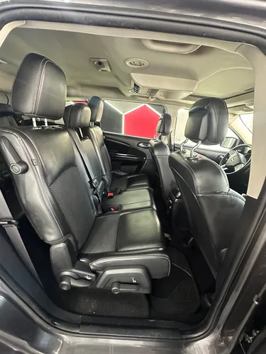 Dodge Journey 2.4 Sxt 7 Pasajeros Lujo At