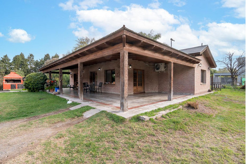 Increíble Casa 3 Dormitorios Junto Con Un Depto